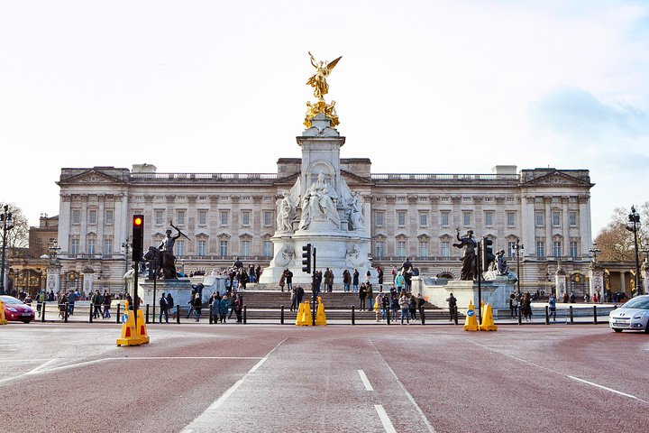 Buckingham Palace
